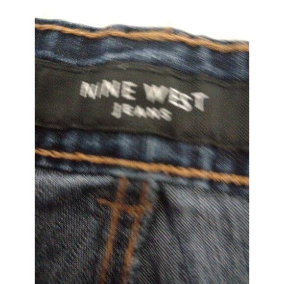 Nine West Jeans Average Capri  Size 14/31 Average Med Dark Denim - Picture 7 of 11